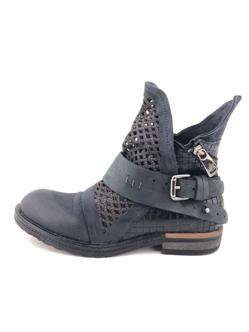 Spring Step Gavotta Navy Nubuck Perforated Ankle Boots EUR 37